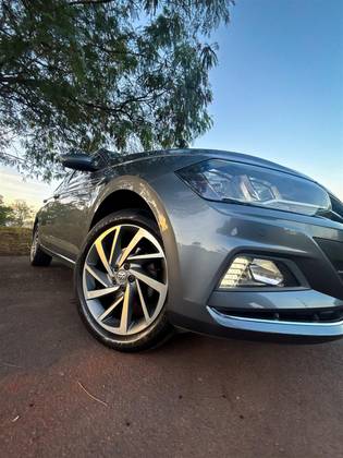 VOLKSWAGEN POLO 1.0 200 TSI HIGHLINE AUTOMÁTICO